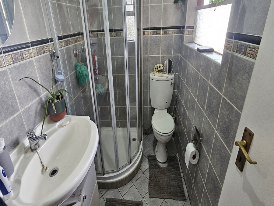 4 Bedroom Property for Sale in Meyersdal Gauteng