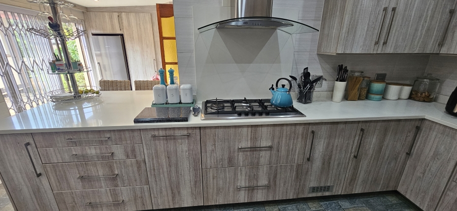 4 Bedroom Property for Sale in Randhart Gauteng