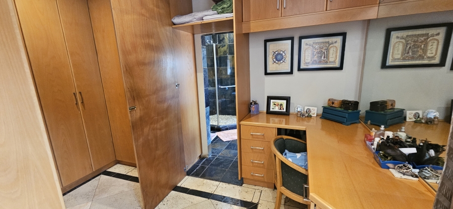 4 Bedroom Property for Sale in Randhart Gauteng