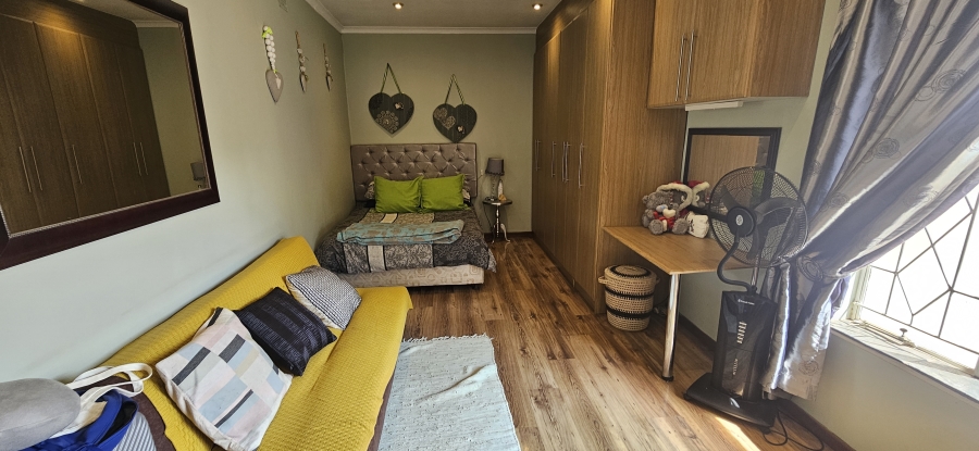 4 Bedroom Property for Sale in Randhart Gauteng