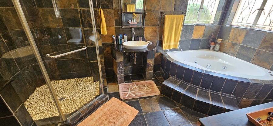 4 Bedroom Property for Sale in Randhart Gauteng