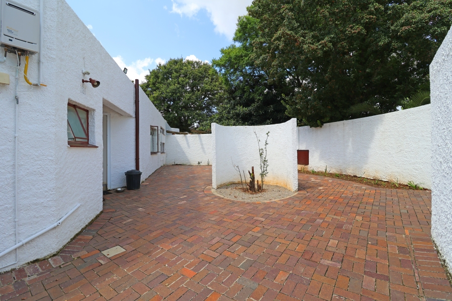 To Let 5 Bedroom Property for Rent in Kelvin Gauteng