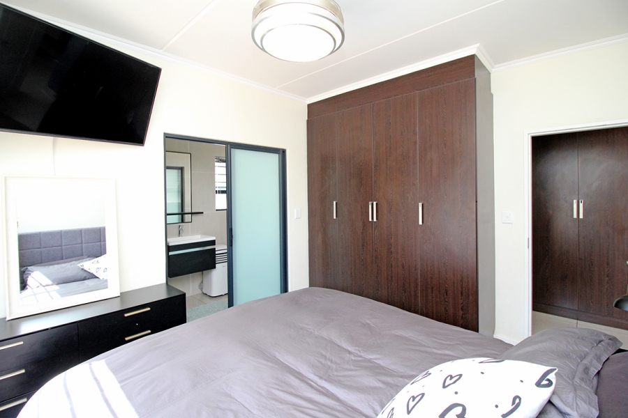 To Let 3 Bedroom Property for Rent in Greenstone Hill Gauteng