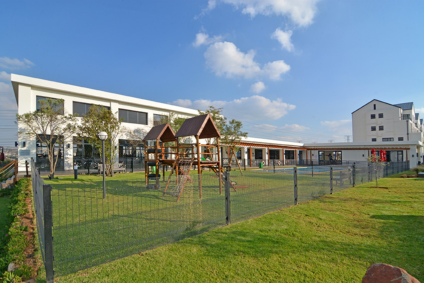 To Let 3 Bedroom Property for Rent in Greenstone Hill Gauteng