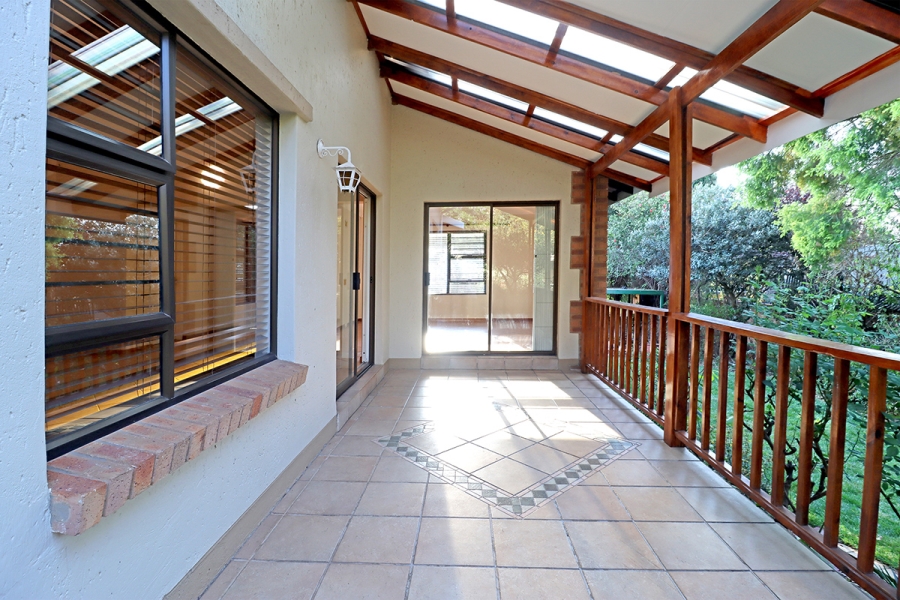 To Let 3 Bedroom Property for Rent in Thornhill Estate Gauteng