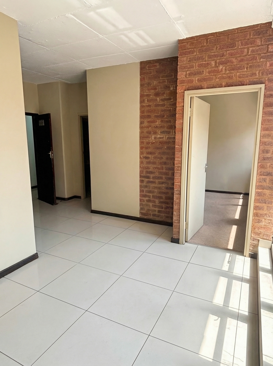 1 Bedroom Property for Sale in Braamfontein Gauteng