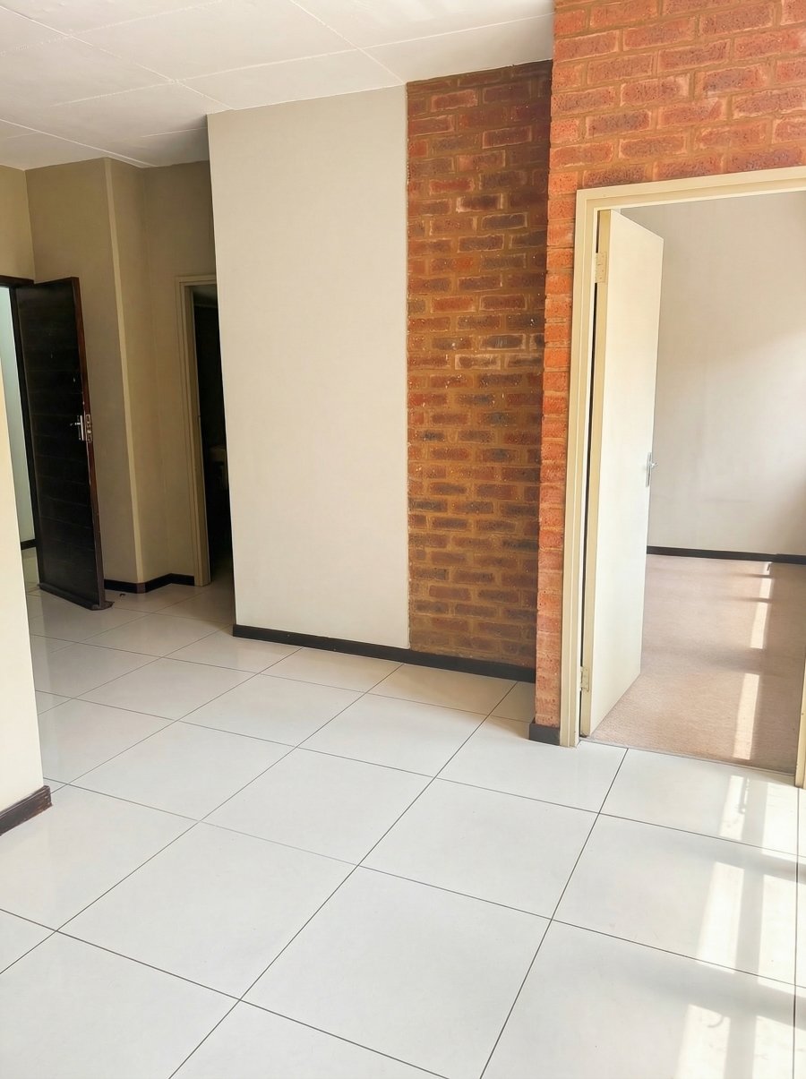 1 Bedroom Property for Sale in Braamfontein Gauteng