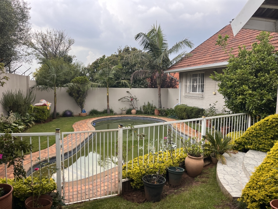 3 Bedroom Property for Sale in Sydenham Gauteng