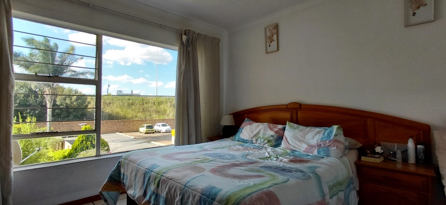 2 Bedroom Property for Sale in Witfield Gauteng