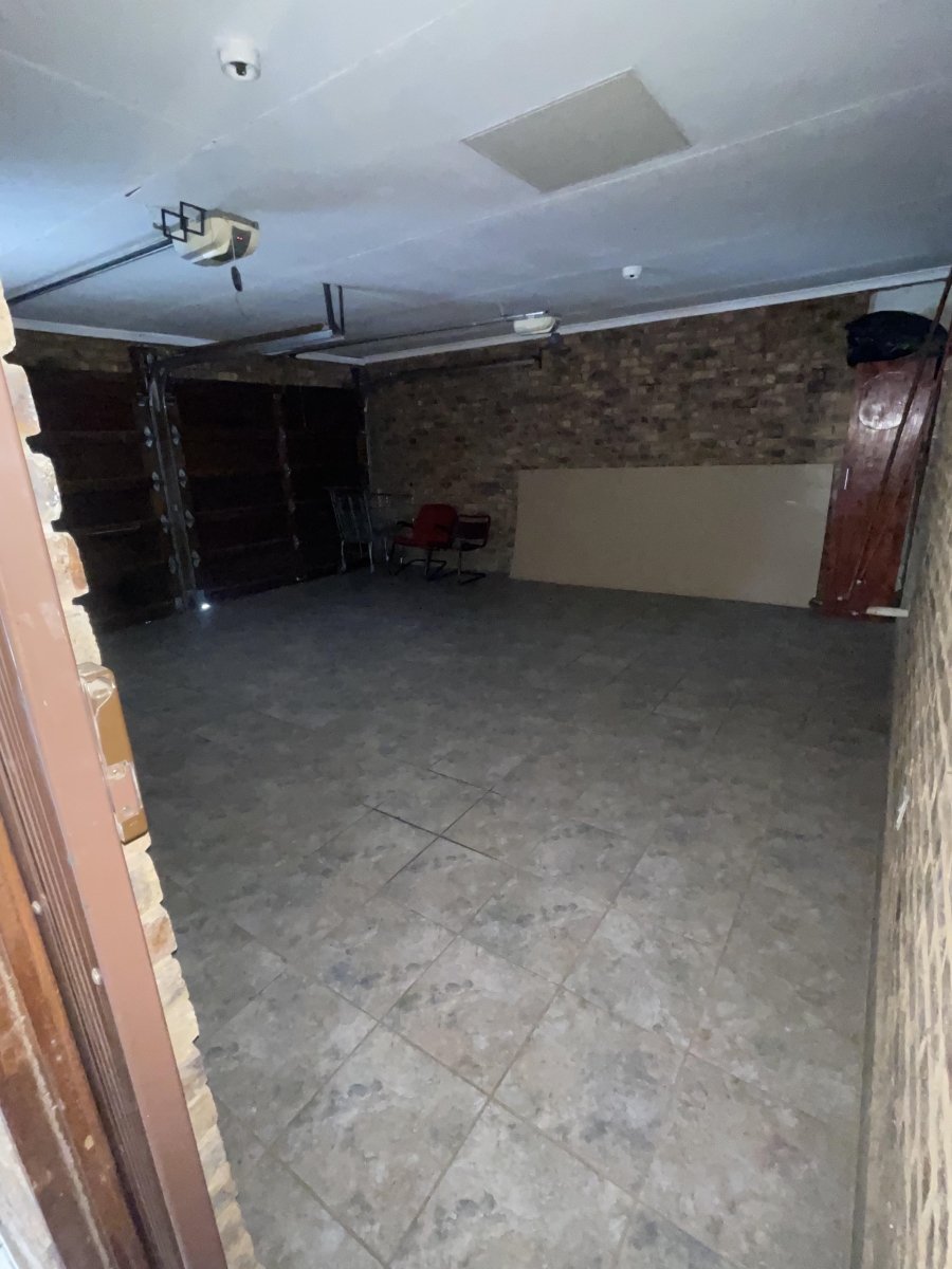 4 Bedroom Property for Sale in Soshanguve L Gauteng
