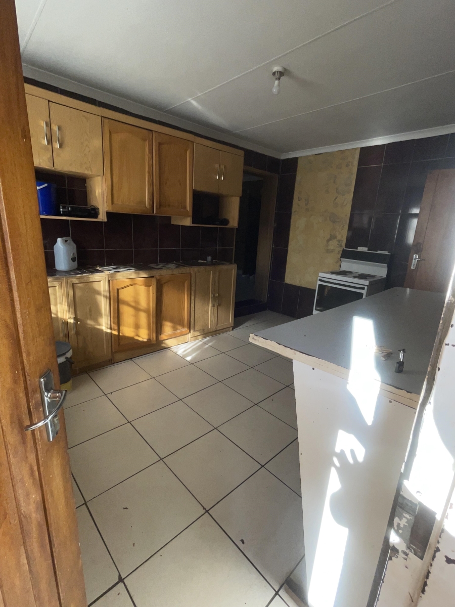 4 Bedroom Property for Sale in Soshanguve L Gauteng