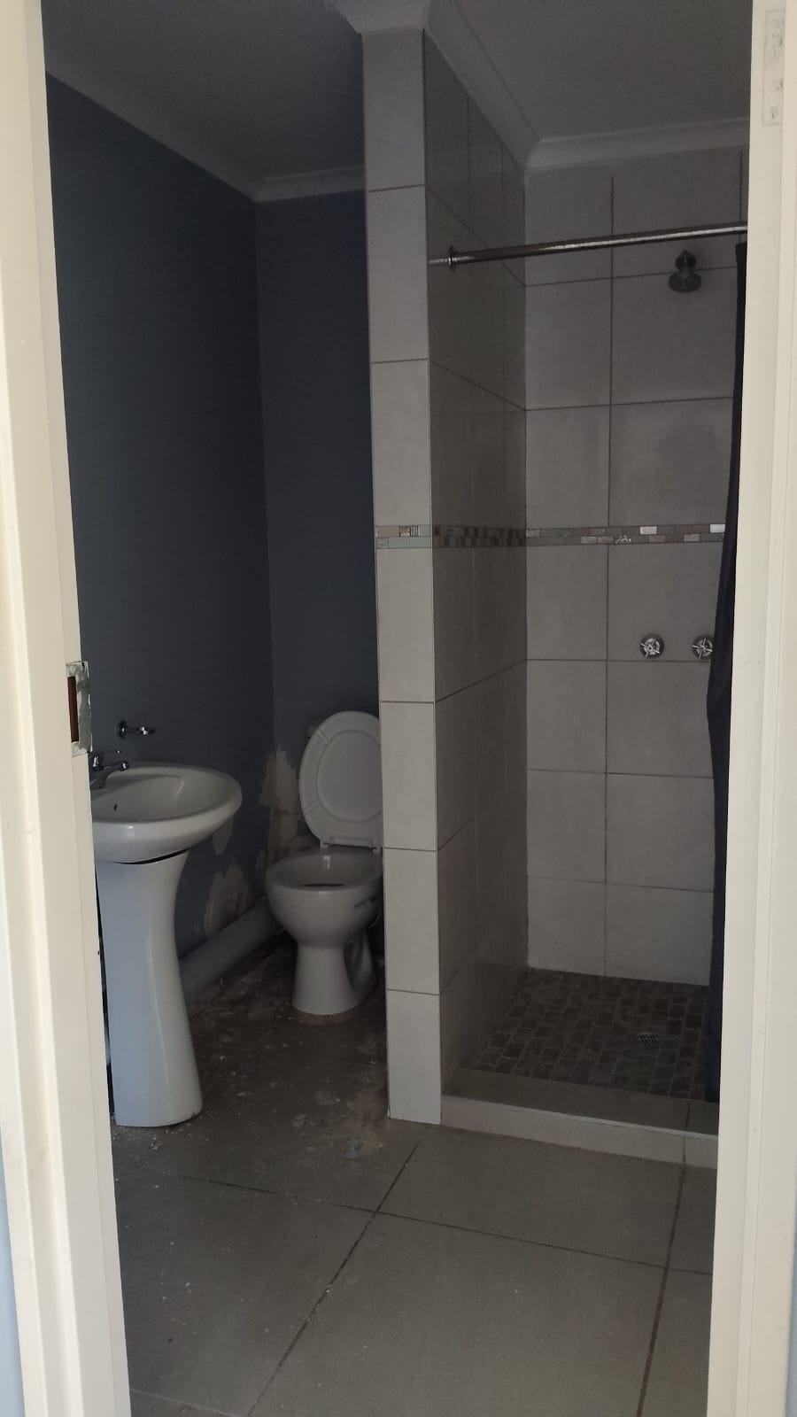 To Let 1 Bedroom Property for Rent in Glen Austin Gauteng