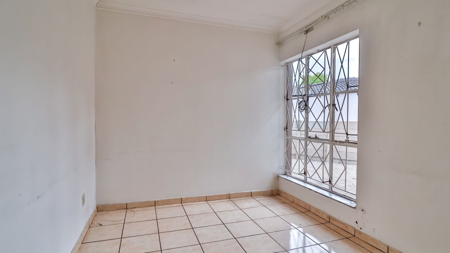 4 Bedroom Property for Sale in Brackendowns Gauteng