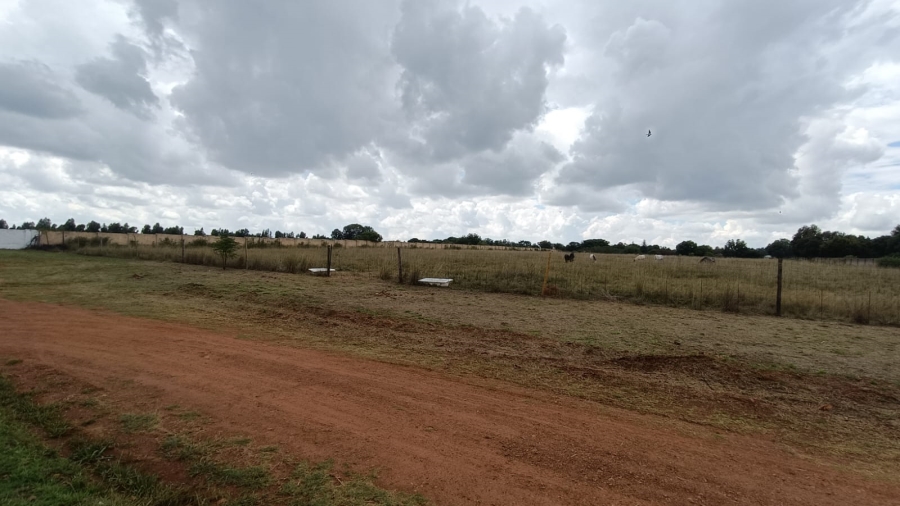 0 Bedroom Property for Sale in Vanwaartshof Gauteng