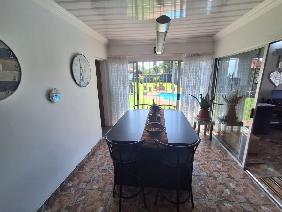 4 Bedroom Property for Sale in Three Rivers Gauteng