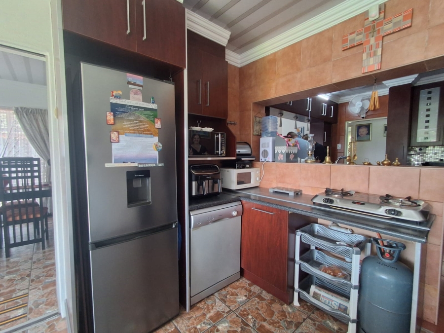 4 Bedroom Property for Sale in Three Rivers Gauteng