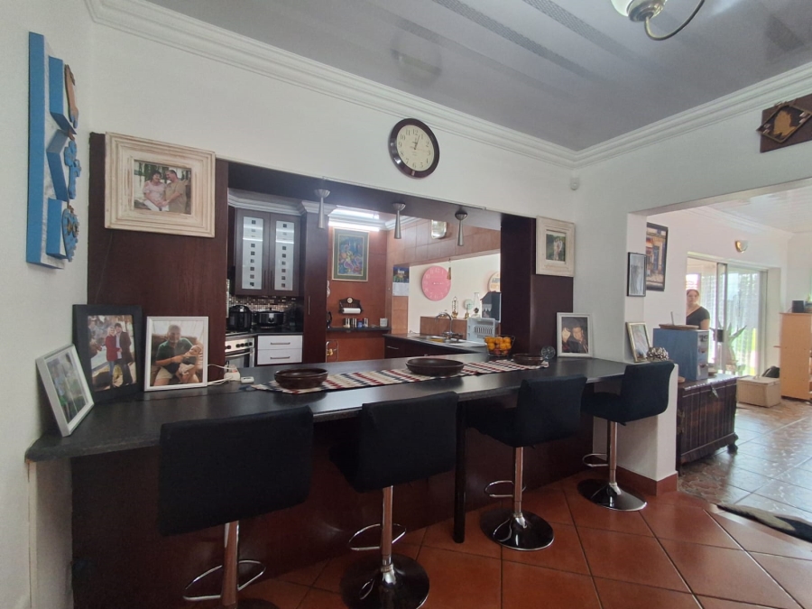 4 Bedroom Property for Sale in Three Rivers Gauteng