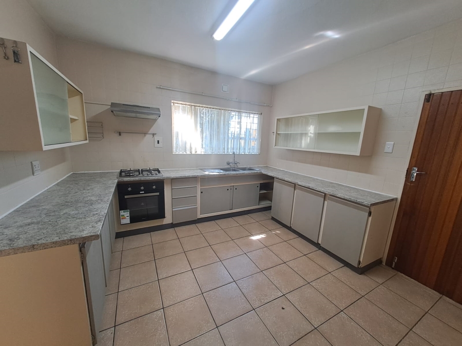 3 Bedroom Property for Sale in Three Rivers Proper Gauteng