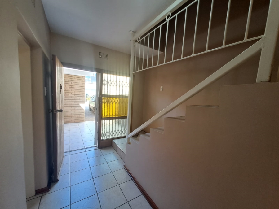 3 Bedroom Property for Sale in Three Rivers Proper Gauteng