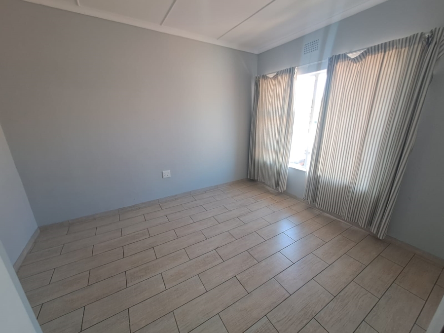3 Bedroom Property for Sale in Three Rivers Proper Gauteng