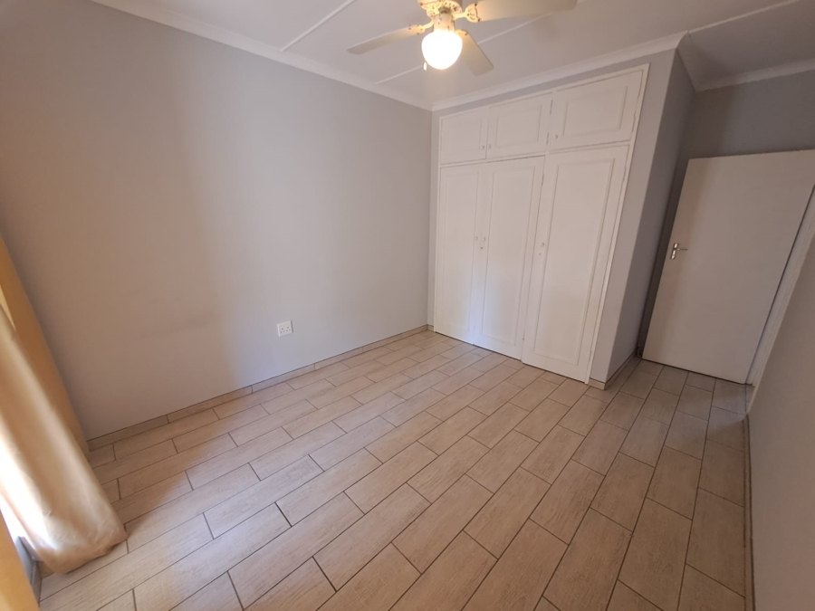 3 Bedroom Property for Sale in Three Rivers Proper Gauteng