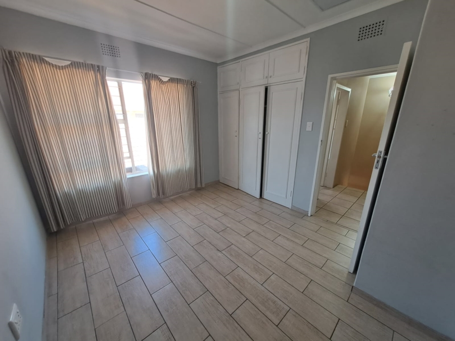 3 Bedroom Property for Sale in Three Rivers Proper Gauteng