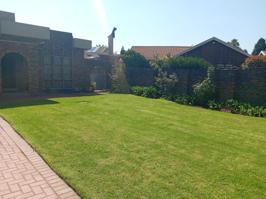 3 Bedroom Property for Sale in Vanderbijlpark Sw 2 Gauteng