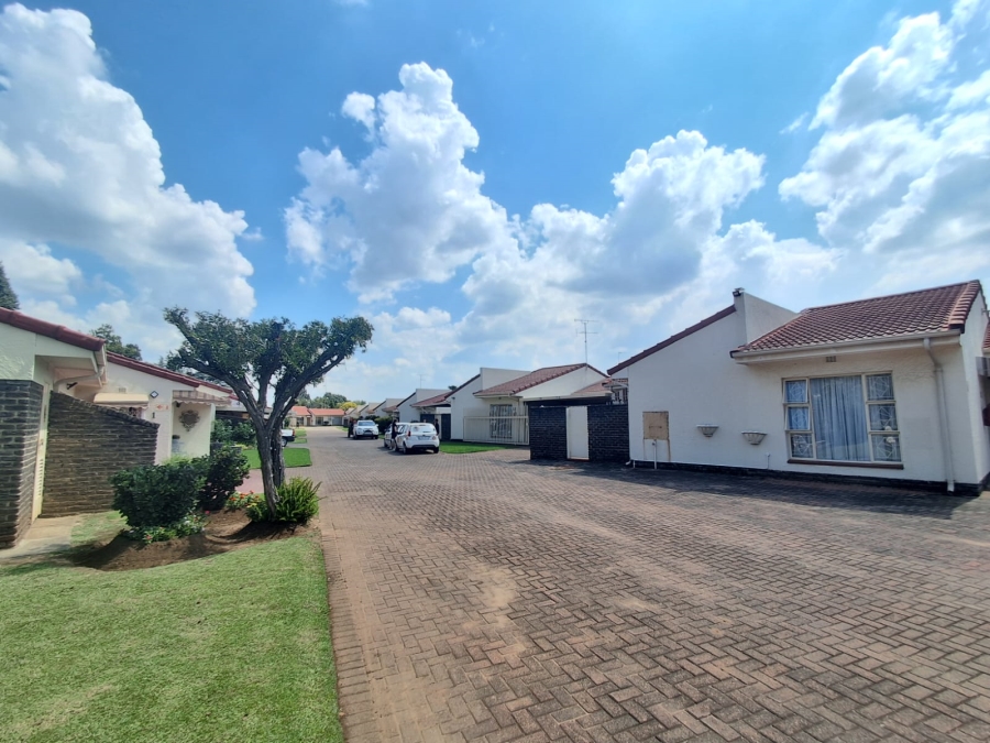 3 Bedroom Property for Sale in Three Rivers Gauteng