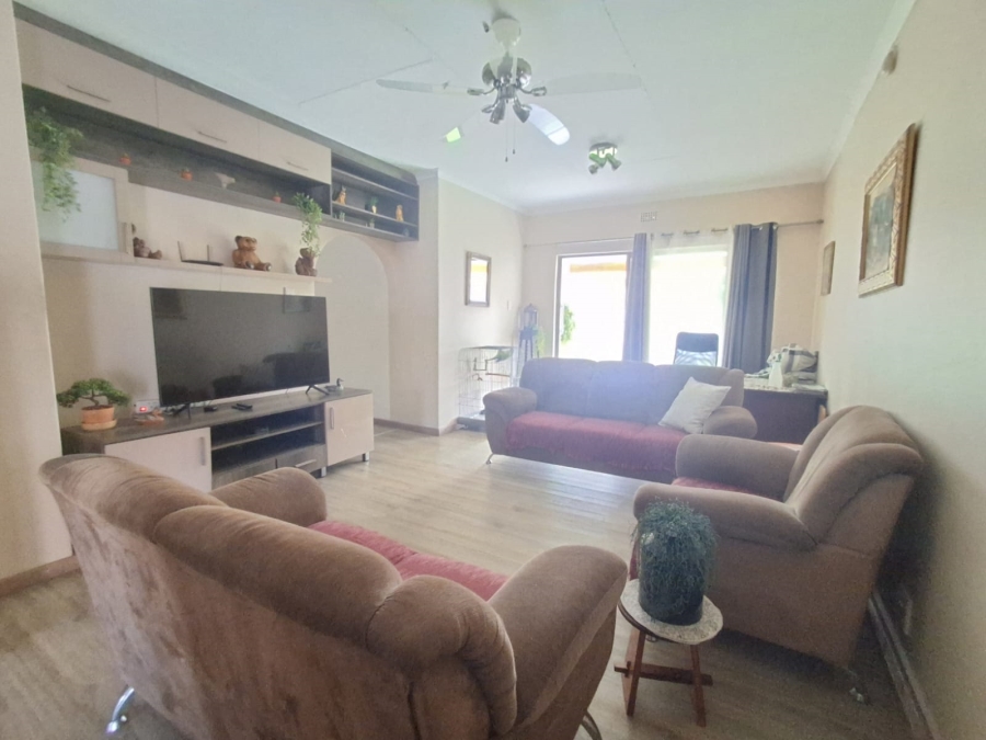 3 Bedroom Property for Sale in Three Rivers Gauteng