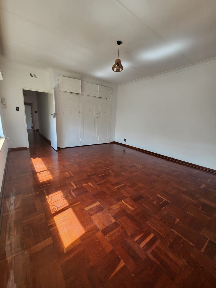 4 Bedroom Property for Sale in Linden Gauteng