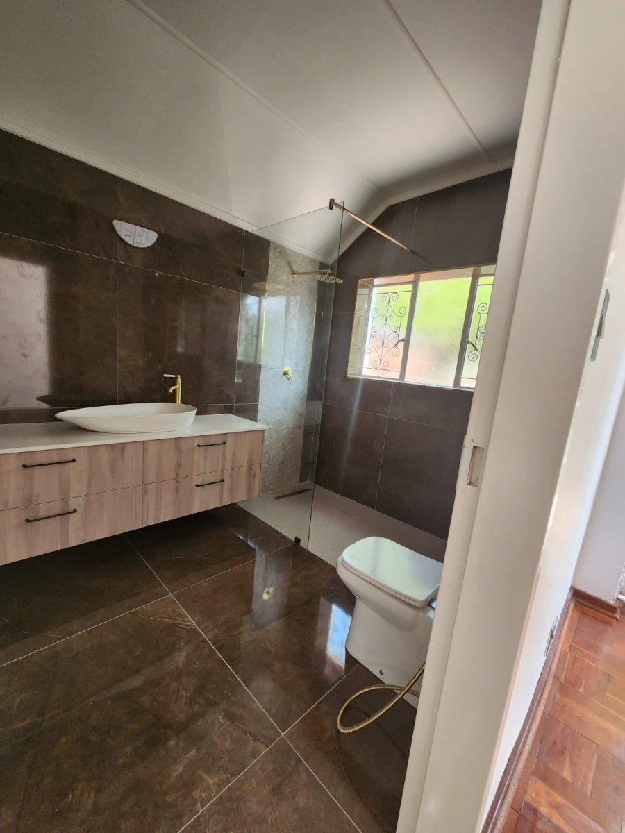 4 Bedroom Property for Sale in Linden Gauteng