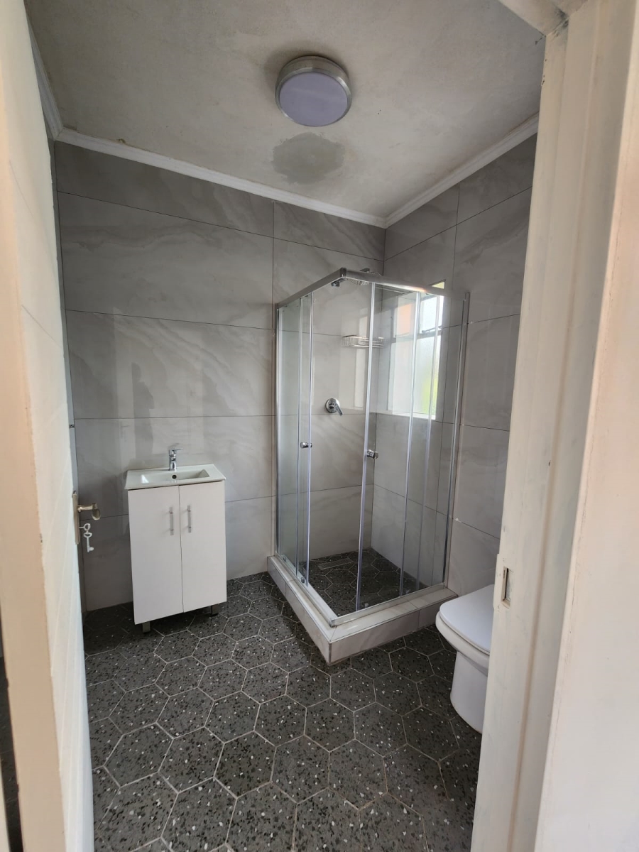 4 Bedroom Property for Sale in Linden Gauteng