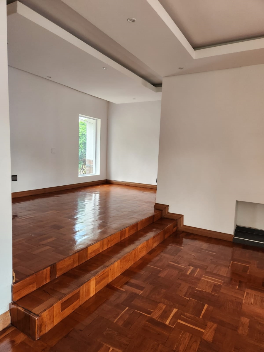 4 Bedroom Property for Sale in Linden Gauteng