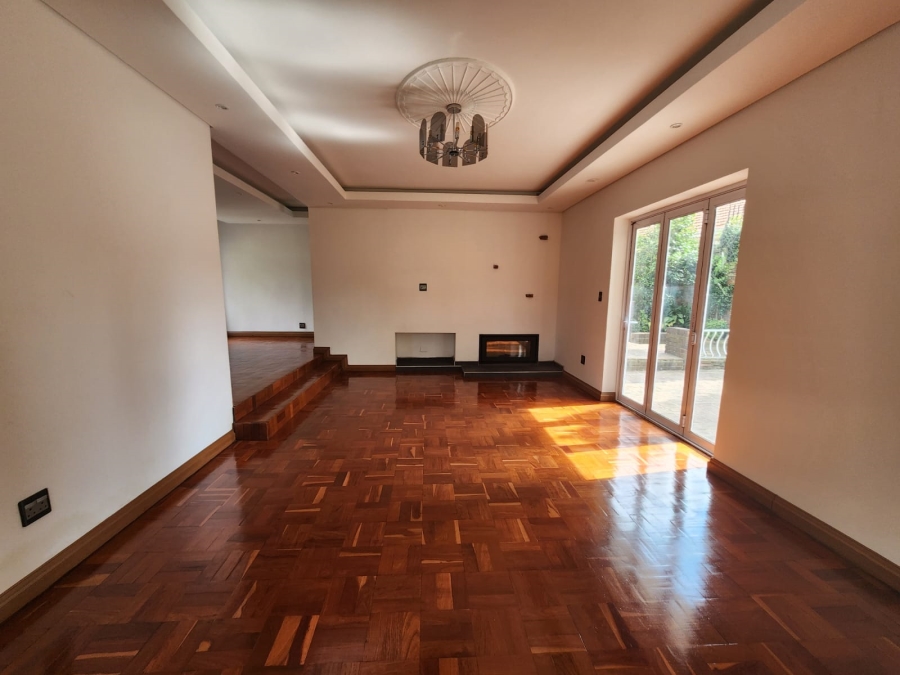 4 Bedroom Property for Sale in Linden Gauteng