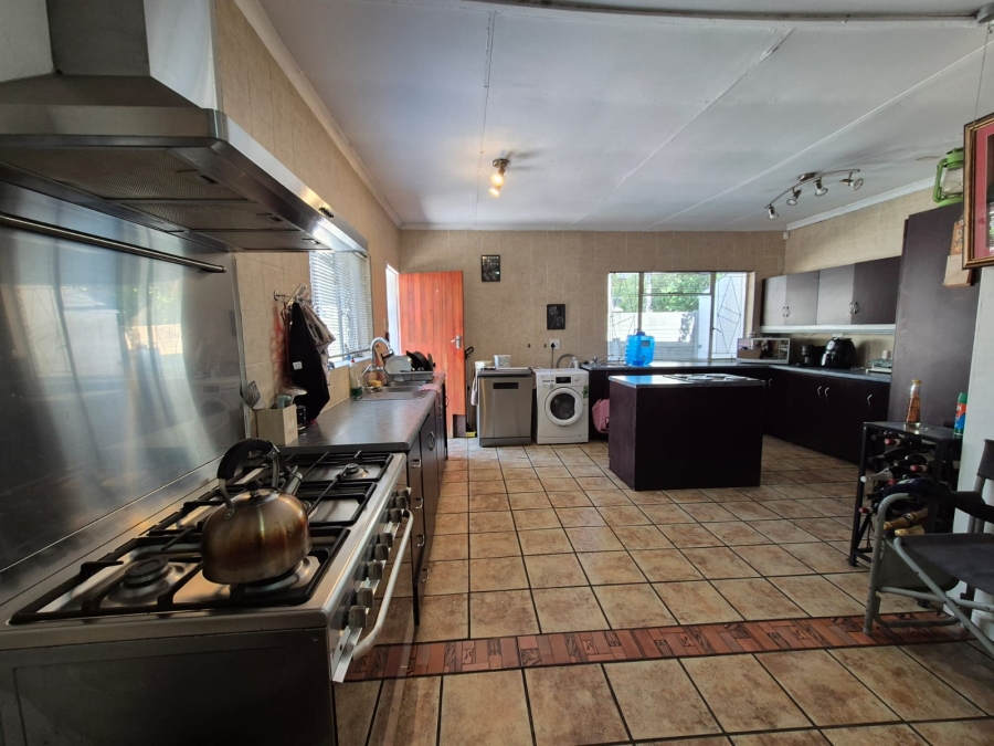 3 Bedroom Property for Sale in Vanderbijlpark SE 7 Gauteng