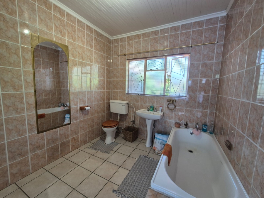 3 Bedroom Property for Sale in Vanderbijlpark SE 7 Gauteng