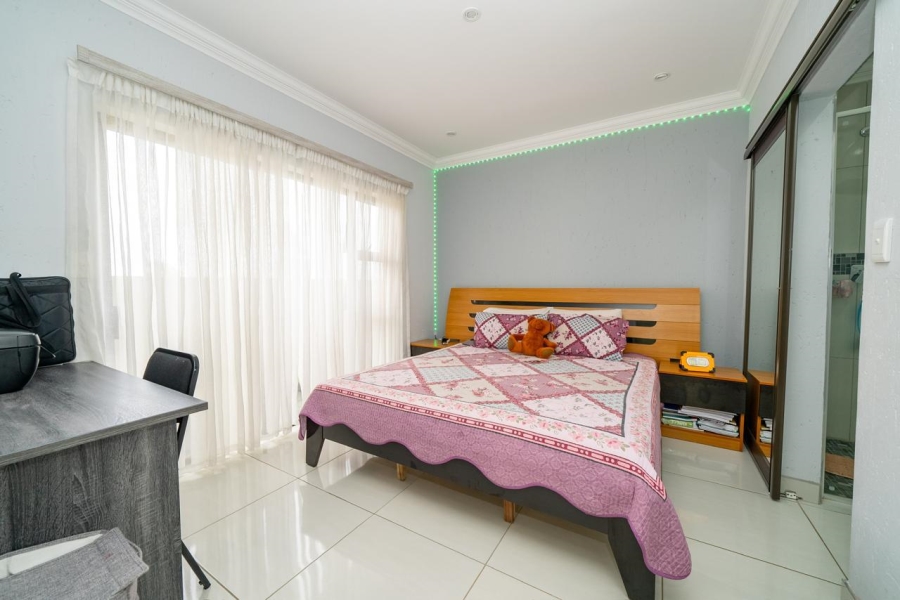 4 Bedroom Property for Sale in Helderwyk Gauteng