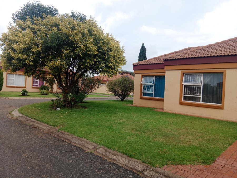 2 Bedroom Property for Sale in Vanderbijlpark CE 2 Gauteng