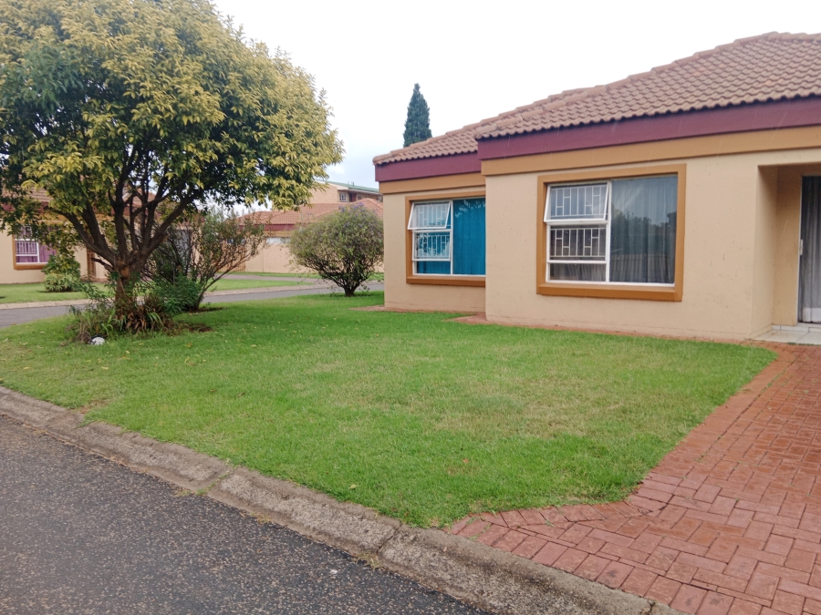 2 Bedroom Property for Sale in Vanderbijlpark CE 2 Gauteng