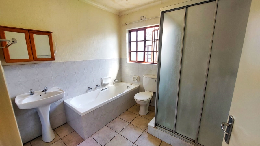 To Let 2 Bedroom Property for Rent in Halfway Gardens Gauteng