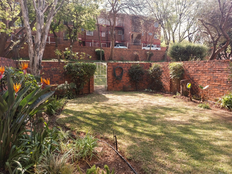 To Let 2 Bedroom Property for Rent in Northcliff Gauteng