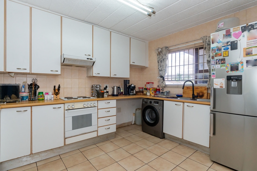 3 Bedroom Property for Sale in Eden Glen Gauteng