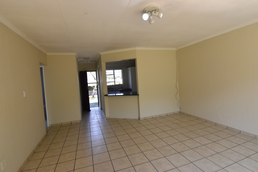 To Let 2 Bedroom Property for Rent in Sundowner Gauteng