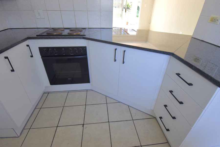 To Let 2 Bedroom Property for Rent in Sundowner Gauteng