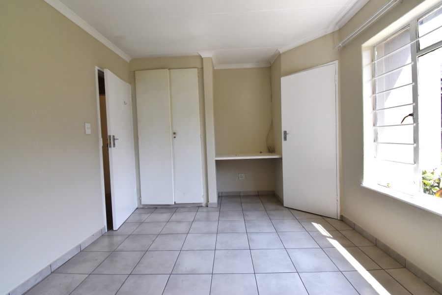 To Let 2 Bedroom Property for Rent in Sundowner Gauteng