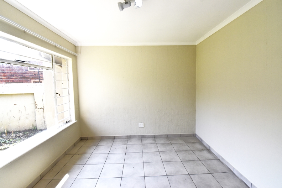 To Let 2 Bedroom Property for Rent in Sundowner Gauteng