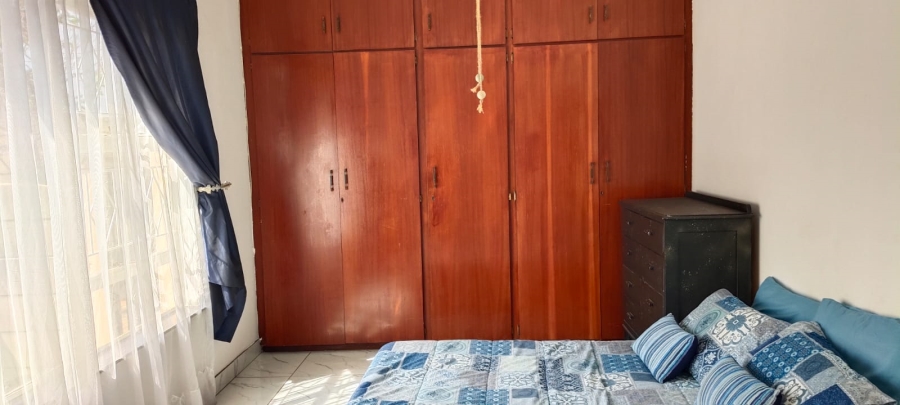 6 Bedroom Property for Sale in Helikonpark Gauteng