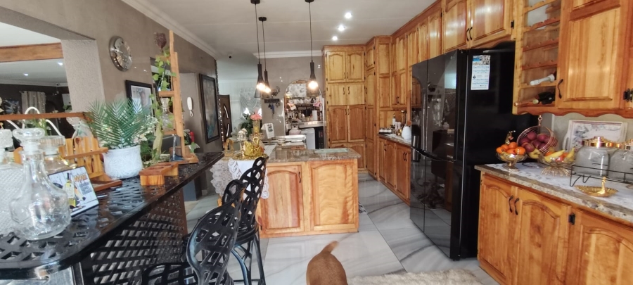 5 Bedroom Property for Sale in Culemborg Park Gauteng