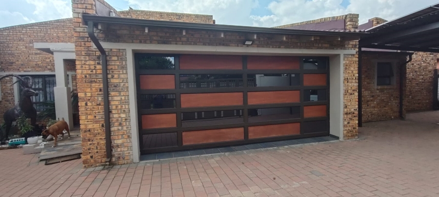 5 Bedroom Property for Sale in Culemborg Park Gauteng