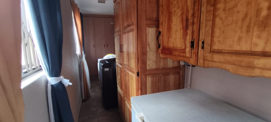 5 Bedroom Property for Sale in Culemborg Park Gauteng